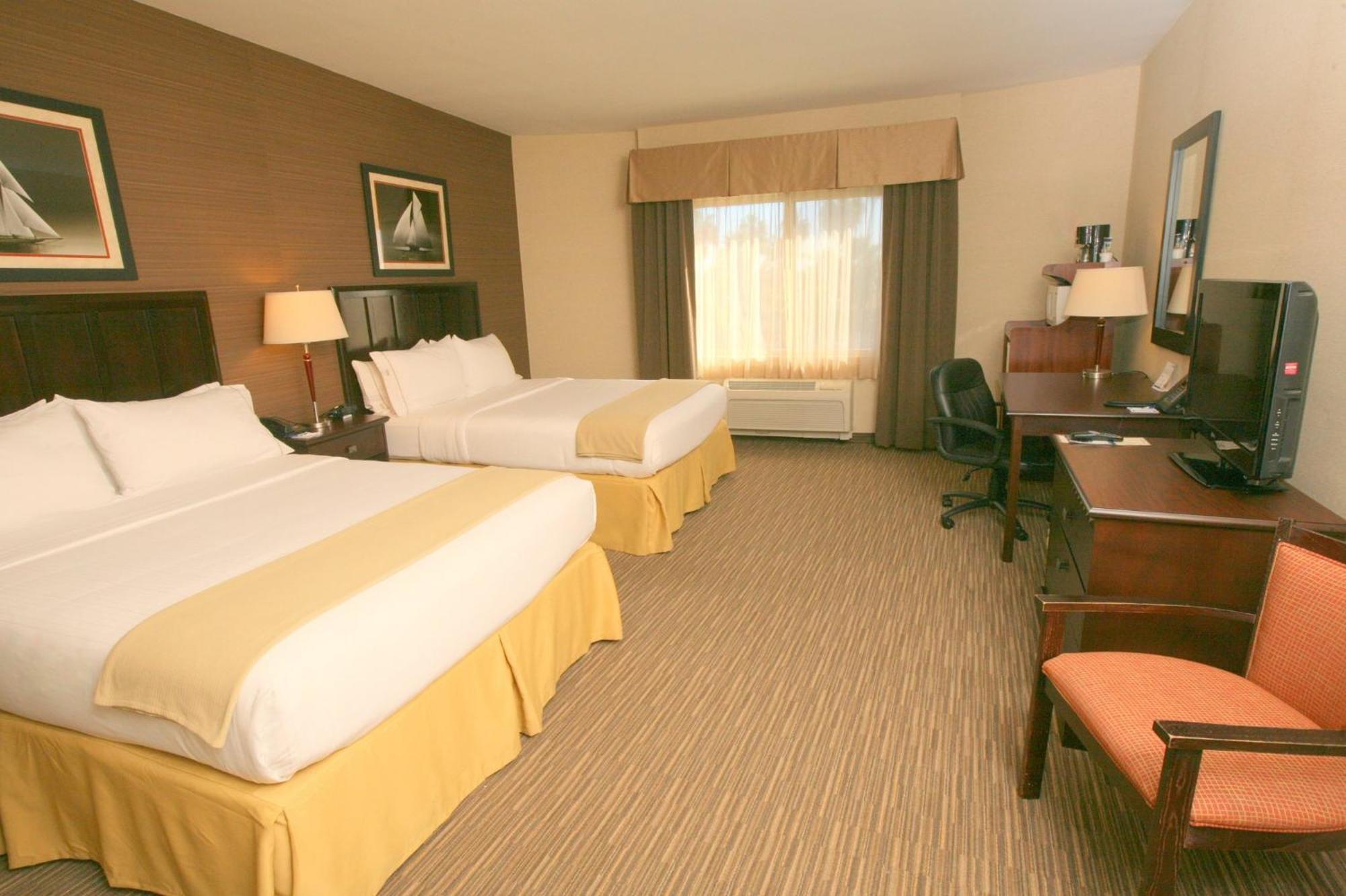 Holiday Inn Express San Diego South - Chula Vista By Ihg Екстер'єр фото